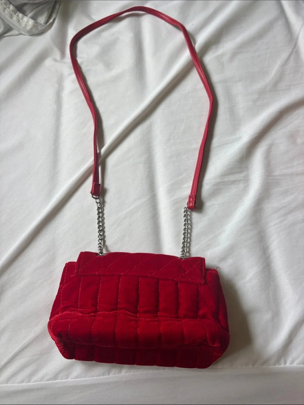 Girls Red Velvet Quilted Crossbody Bag with Chain Strap